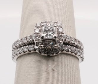 LADIES 14K WG WEDDING SET WITH PRINCESS CENTER