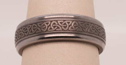 TANTALUM DARK  GREY 7MM LOVE KNOT SZ 10