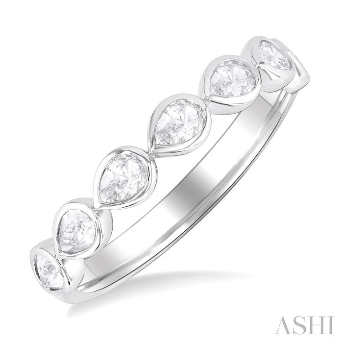14K WG EAST WEST PEAR SHAPE DIAMOND RING 0.70CTW