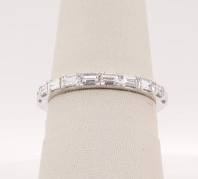 14KW BGT DIAMOND BAND 10 DIAMONDS 1/2CTW