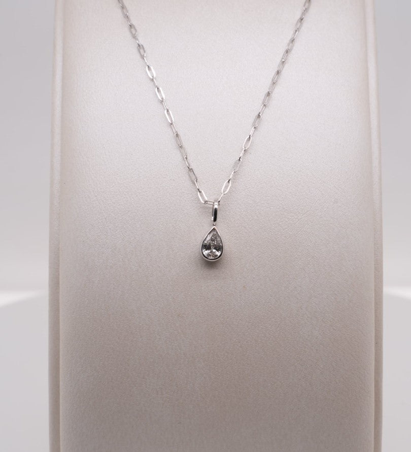 14K WG SINGLE STATION PEAR  BEZEL  0.20CTW