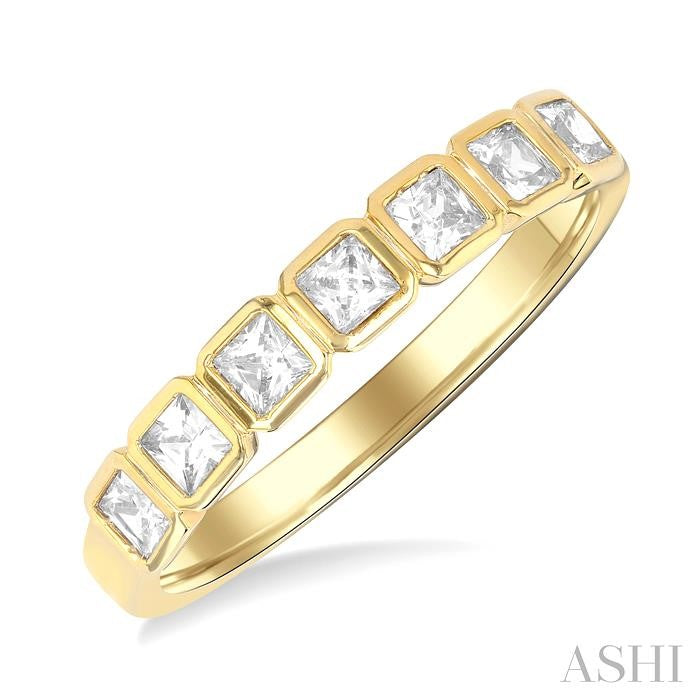 14K YG EAST WEST PRINCESSHAPE DIAMOND RING 0.70CTW