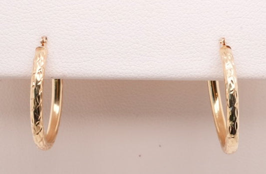 10K YG DC OVAL HOOPS