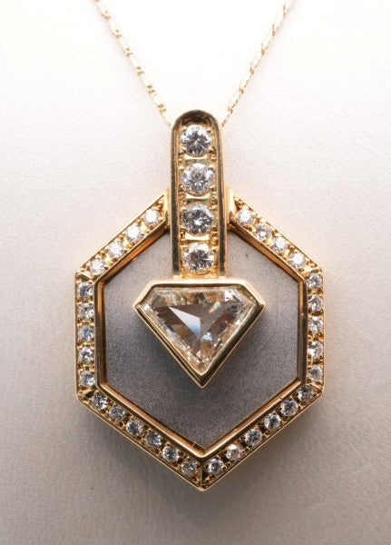 LADIES PLT/18KYG TRILLION 1.35CT SETTING 0.89CTW