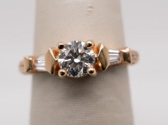 14K YG ROUND CENTER VS1/E 0.70CT SETTING 0.25CTW