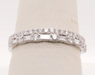 LADIES 14K WG WEDDING BAND APX 0.75CTW
