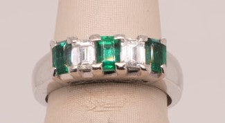 LDS PLAT RING EMERALD 0.83CTWCTW DIA 0.55CTW