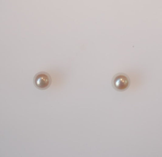 WHITE 6MM PEARL STUDS 14KYG