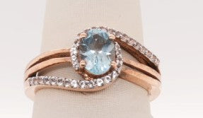 10K RG AQUA WHITE TOPAZ RING