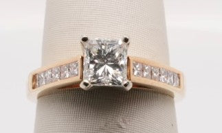 14K YG 1.65 CTW 1 CT PRI SI2/H CENTER ENGAGEMENT RING