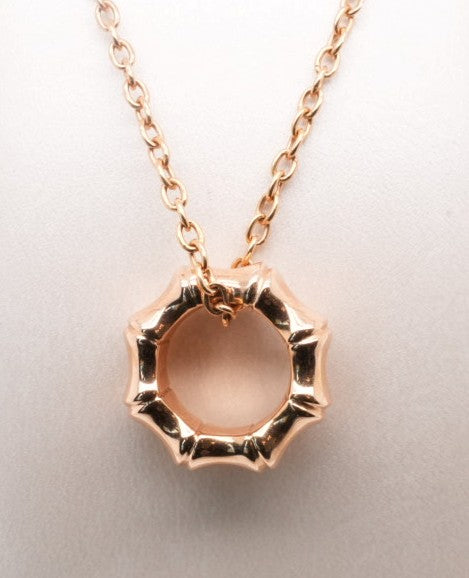 ND GUCCI BAMBOO OPEN CIRCLE NECKLACE IN 18KR