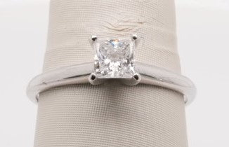 14K WG DIAMOND SOLITAIRE PRINCESS 0.60CTW I2/H