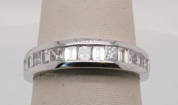 14K WG BGT AND PRINCESS DIAMOND BAND APX 0.75CTW
