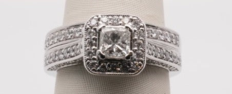 14KW WEDDING SET APX 0.30CT PRINCESS CTR W/ MATCHING BAND