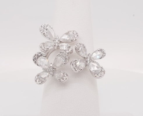 FANCY CREATIONS 18K WG & DIAMOND 2.13CTW RING