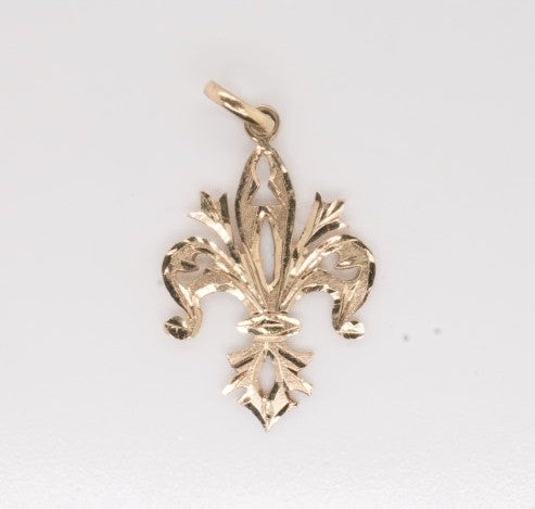 14K YG SAINTS CHARM FLEUR DE LIS