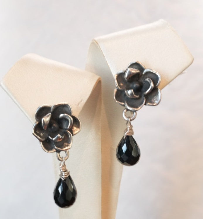 LADIES KING BABY ROSE EARRING SS