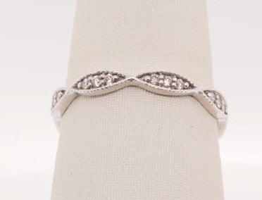14KW DIAMOND STACKABLE BAND 0.10CTW