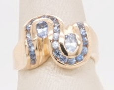 ESTATE LADIES 14K LIGHT BLUE SAPPHIRE RING