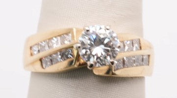 14K YG DIAMOND RING CENTER APX 0.95CT SI1/H ESTATE