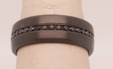 7.5MM TANTALUM DARK DIAMOND BAND 0.40CTW SIZE 9
