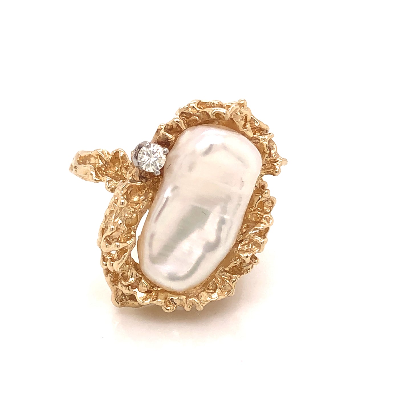 14K YG PEARL CENTER SINGLE DIAMOND RING