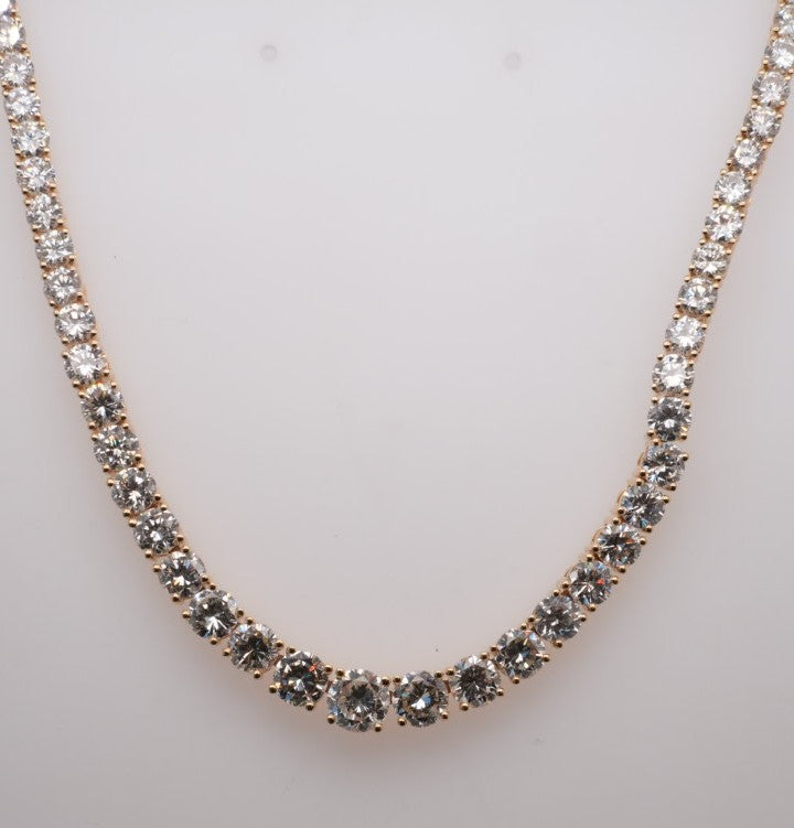 18K YG DIAMOND GRADUATED TENNIS NECKLACE 20.57CT29.9 GRAMS