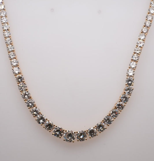 18K YG DIAMOND GRADUATED TENNIS NECKLACE 20.57CT29.9 GRAMS