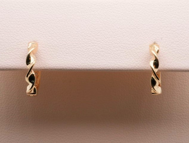 14K YG TWISTED HUGGIE HOOPS