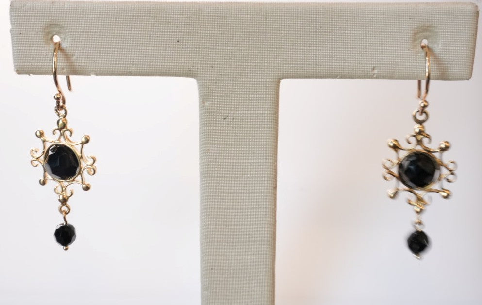 LADIES 14K YG AND ONYX ESTATE EARRINGS