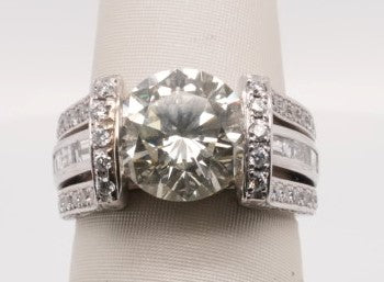 LADIES PLAT ENG RING RB 3.51CTW CENTER VS2/K DIA- 1.18CTW