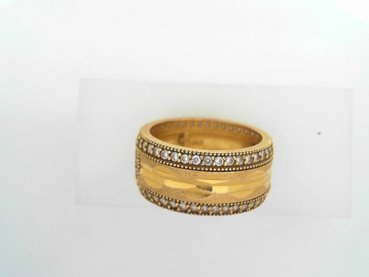 CLEARANCE- ESTATE 22KYG BAND WITH WHITE SAPPHIRES