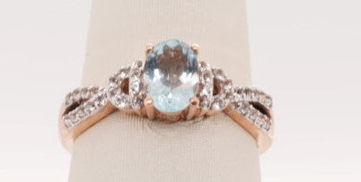 10K RG AQUA WHITE TOPAZ FASHION RING