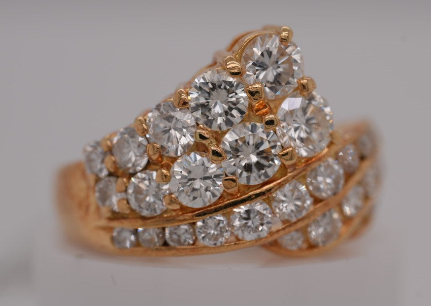 LADIES 18K YG DIAMOND RING 2.00CTW