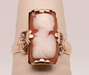 10K YG CAMEO ANTIQUE RING