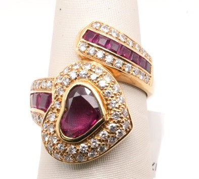 18K YG RUBY 1.03CT BGTS 1.05CT HEART DIA 0.71CT RING