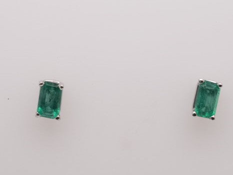 14K WHITE GOLD EMERALD STUD EARRINGS APX 1 CTW.