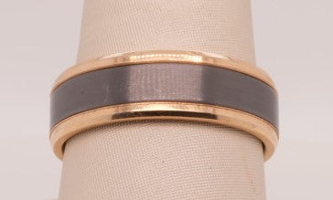 AMMARA STONE 7MM 14KY BLK SATIN CENTER