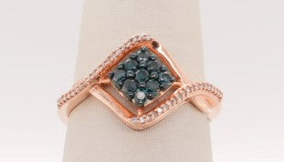 10K RG 0.33 CTW  BLUE DIAMOND RING
