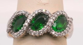 PLATINUM TSVORITE 1.30CTW AND DIAMOND 0.35CTW BAND