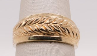 14K YG LEAF RING SIZE 7 ESTATE RING