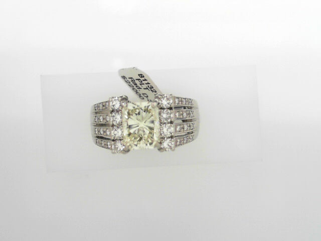 LADIES PLATINUM ENG RING RADIANT CENTER 3.02 VS2/K SETTING 0.86CTW