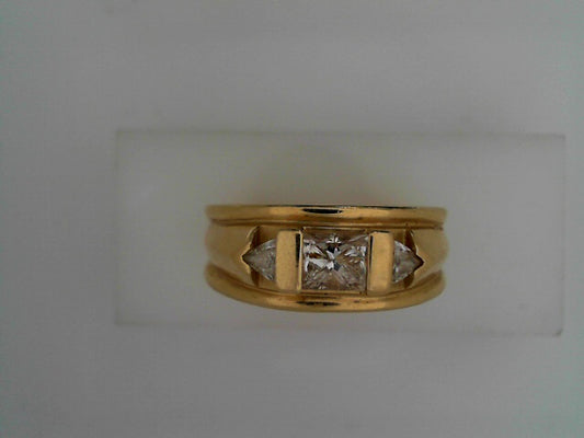 GTS 14K YG DIAMOND RING WITH PRINCESS CENTER  APX 0.75CT AND TRILLION