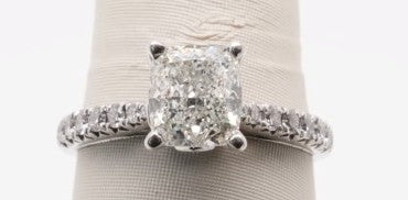 LADIES 14K WG ENG RING CUSHION 2.01CTW SI2/I GSI REPORT 49067300101