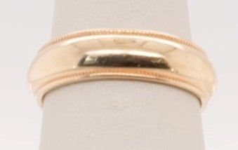 14K YG COMFORT FIT BAND WITH MILGRAIN SIZE 4.5