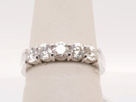 14KW DIAMOND BAND 1.00CTW