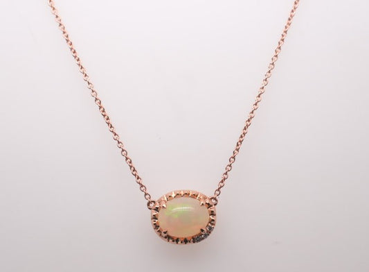 14KRG OPAL NECKLACE O=1.35CT RD=.02CT