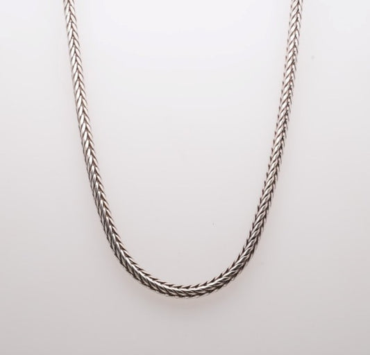 2.50MM SILVER WHEAT CHAIN 24"