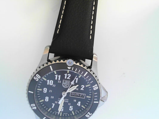 LUMINOX SERIES 900 42MM AUTOMATIC BLUE/WHT BLACK LEATHER BAND