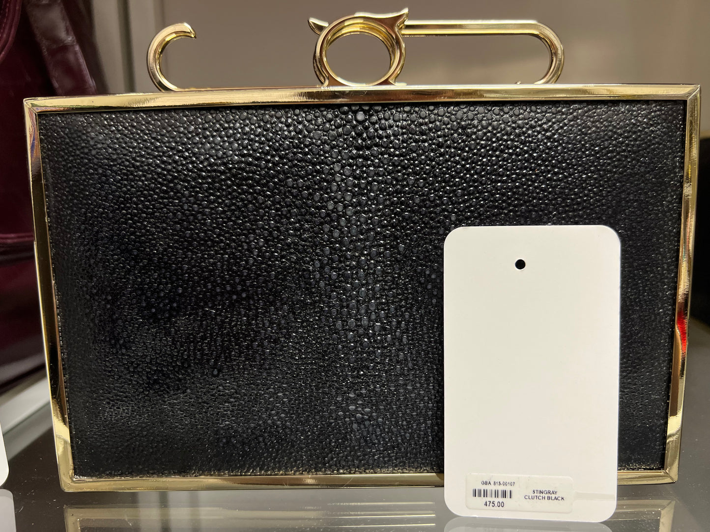 STINGRAY CLUTCH BLACK